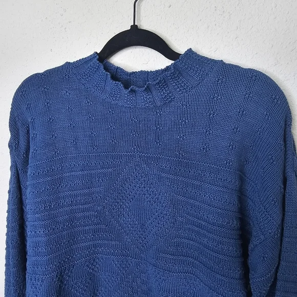 Vtg Bedford Fair Lifestyles Sweater Womens Petite L Blue Knit Pullover‎ Textured - Picture 3 of 10